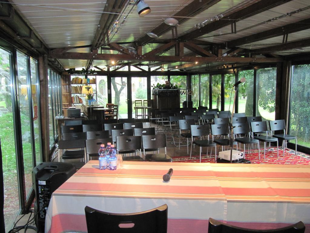 Alojamento de Acomodação e Pequeno-almoço Castrum Di Serravalle